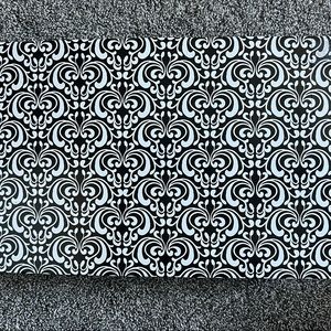 Laptop bed cushion tray